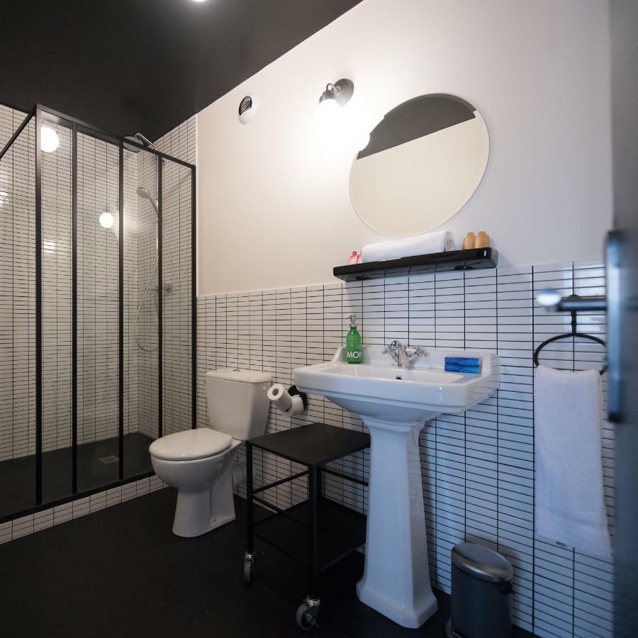 Großes Doppelzimmer mit eigenem Bad